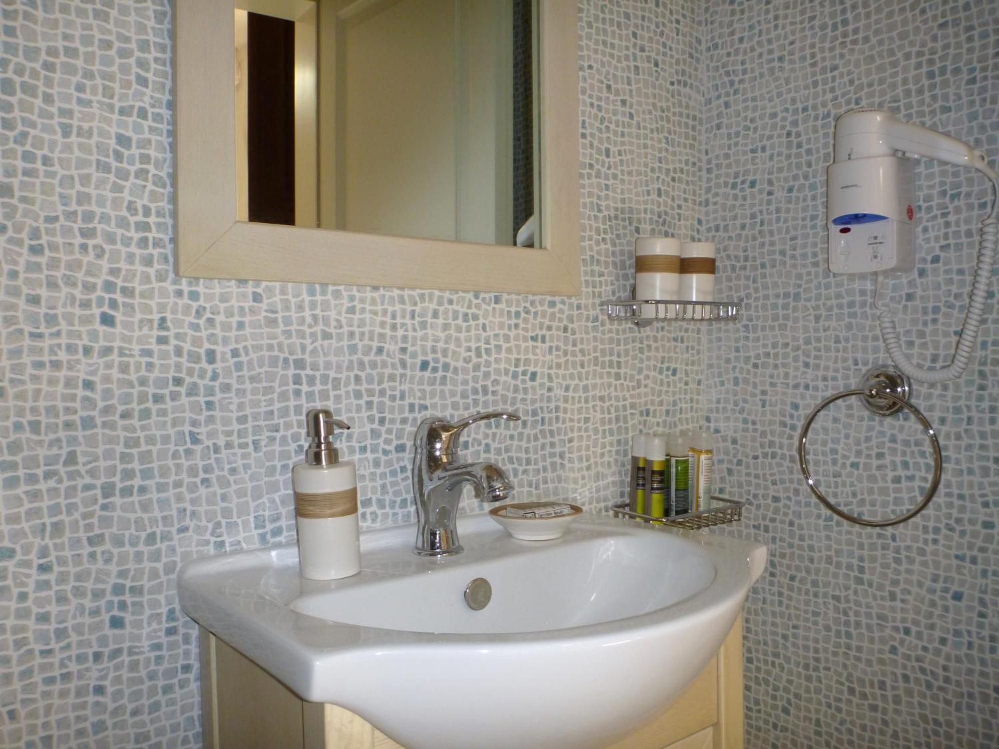 האלקי Bright Sun Villas מראה חיצוני תמונה
